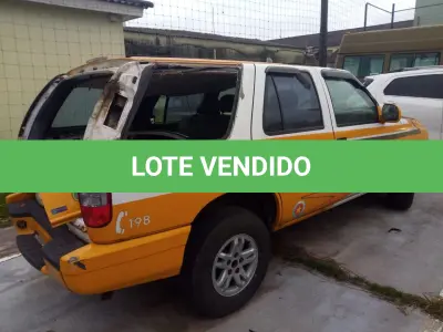 LOTE 032 - GM/BLAZER ADVANTAGE