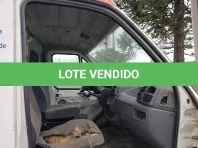 LOTE 010 - UMA AMBULÂNCIA FIAT/ DUCATO, DIESEL, PLACAS IOT-3284, ANO 2009, MODELO 2010