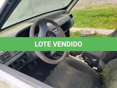 LOTE 017 - UM VEÍCULO FIAT/UNO MILLE ECONOMY, PLACAS IPP-9880, ANO 2009, MODELO 2010