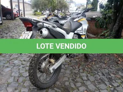 LOTE 094 - HONDA/XRE 300