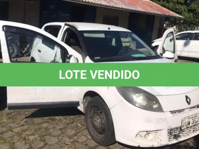 LOTE 018 - RENAULT/SAN DERO EXP 16HP