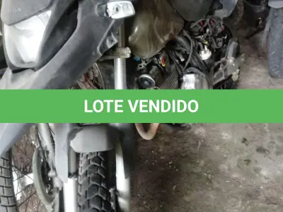 LOTE 064 - HONDA/XRE 300