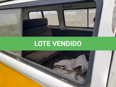 LOTE 014 - UM VEÍCULO VW/KOMBI, PLACAS INC-9250, ANO 2006, MODELO 2006