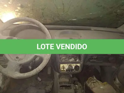 LOTE 030 - GM/CORSA SEDAN