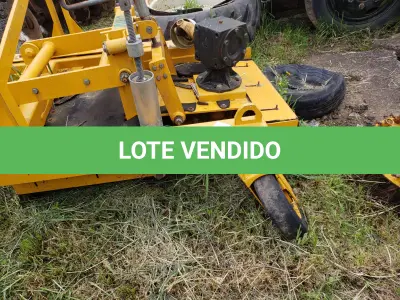 LOTE 005 - IMPLEMENTO AGRÍCOLA, CAPINADEIRA CMV