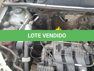 LOTE 006 - UM VEÍCULO RENAULT LOGAN LIFE 10MT, PLACA DRB-2J98, ANO 2019, MODELO 2020, COM APROX 140.000 KM