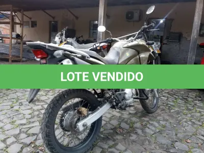 LOTE 093 - HONDA/XRE 300