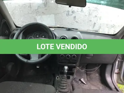 LOTE 010 - GM/PRISMA MAXX