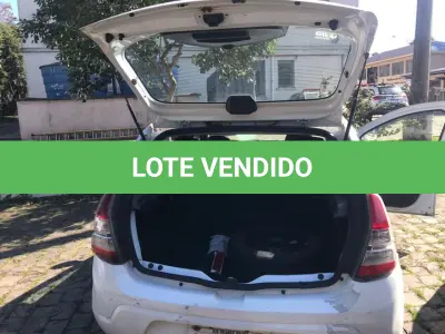 LOTE 018 - RENAULT/SAN DERO EXP 16HP