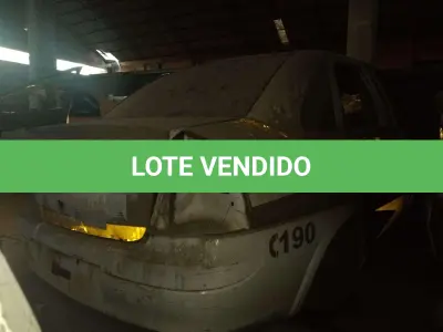 LOTE 030 - GM/CORSA SEDAN