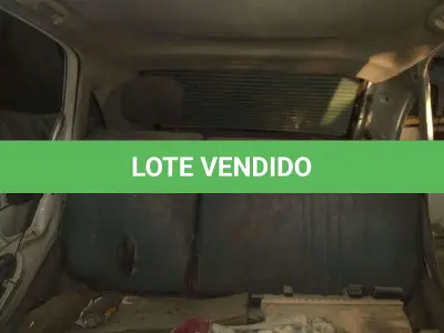 LOTE 030 - GM/CORSA SEDAN