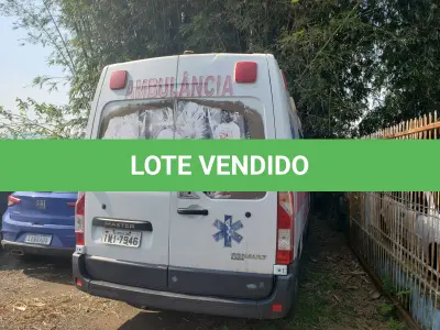 LOTE 005 - AMBULÂNCIA RENAULT/CHAPECO MASTERAMB, PLACA IWI-7946, ANO 2014, MODELO 2015