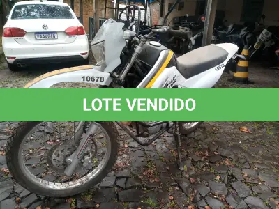 LOTE 096 - YAMAHA/LAN DER XTZ 250