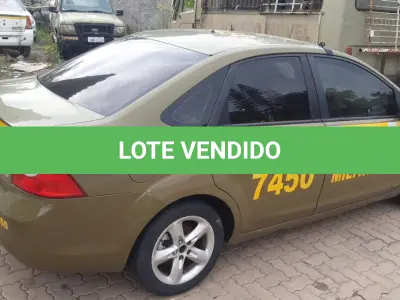 LOTE 082 - I/FORD FOCUS 2.0L FC