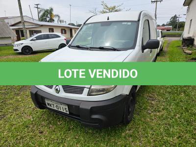 LOTE 001 - Um veículo caminhonete RENAULT KGOO EXPRESS16 (Importado) , cor branca, a álcool/gasolina, ano de fabricação e modelo2013/2014, placa MKT0115