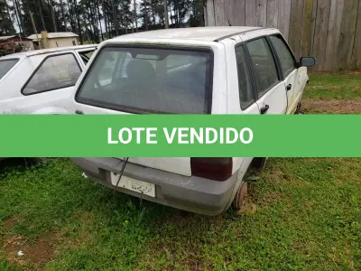 LOTE 015 - UM VEÍCULO FIAT/UNO MILLE WAY ECON, PLACAS IPV-6224, ANO 2009, MODELO 2010