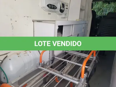 LOTE 005 - AMBULÂNCIA RENAULT/CHAPECO MASTERAMB, PLACA IWI-7946, ANO 2014, MODELO 2015