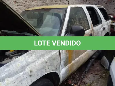 LOTE 060 - GM/BLAZER ADVANTAGE