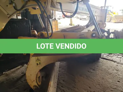 LOTE 006 - MOTONIVELADORA NEW HOLLAND, RG140B, diesel, ano e modelo 2009