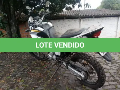 LOTE 094 - HONDA/XRE 300