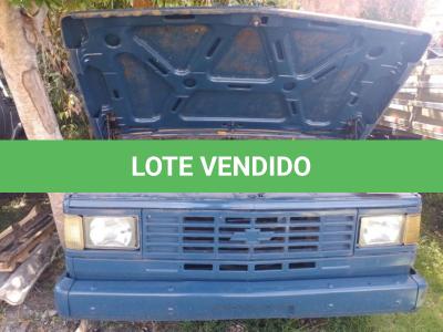 LOTE 027 - GM/CHEVROLET D20 CUSTOM