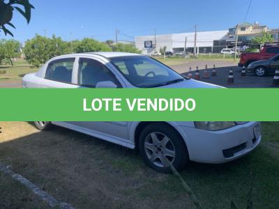 LOTE 005 - GM/ASTRA SEDAN ADVANTAGE