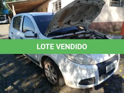 LOTE 106 - RENAULT/SAN DERO EXP 16HP