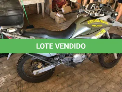 LOTE 186 - HONDA/XRE 300
