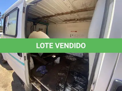 LOTE 004 - AMBULÂNCIA PEUGEOT/BOXER F330C TD, DIESEL, PLACAS IMV-2402, ANO 2005, MODELO 2006 (NÃO FUNCIONA)