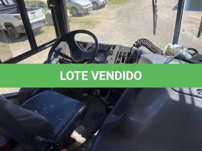 LOTE 003 - UM ÔNIBUS MERCEDES BENZ/OF 1620, DIESEL, PLACAS IEY-6745, ANO 1996, MODELO 1996