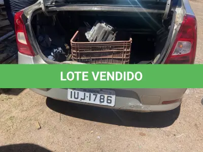 LOTE 006 - UM VEÍCULO RENAULT/LOGAN EXP 16HP, FLEX, PLACAS IUJ-1786, ANO 2013, MODELO 2013 (NÃO FUNCIONA)