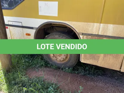 LOTE 002 - UM ÔNIBUS MERCEDES BENZ/OF 1620, DIESEL, PLACAS KGH-9502, ANO 1996, MODELO 1997 (SEM FUNCIONAMENTO)