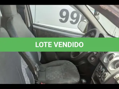 LOTE 195 - GM/PRISMA JOY