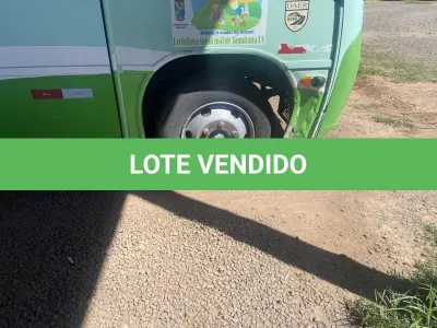 LOTE 001 - UM ÔNIBUS AGRALE/NEOBUS TH, DIESEL, PLACAS IQX-4618, ANO 2010, MODELO 2010