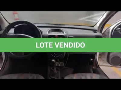 LOTE 114 - GM/CORSA SEDAN MAXX