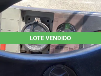 LOTE 003 - UM ÔNIBUS MERCEDES BENZ/OF 1620, DIESEL, PLACAS IEY-6745, ANO 1996, MODELO 1996