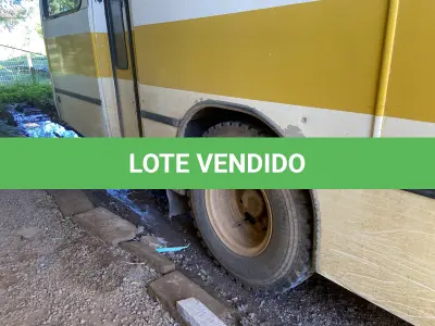 LOTE 003 - UM ÔNIBUS MERCEDES BENZ/OF 1620, DIESEL, PLACAS IEY-6745, ANO 1996, MODELO 1996