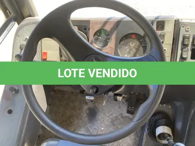 LOTE 003 - UM ÔNIBUS MERCEDES BENZ/OF 1620, DIESEL, PLACAS IEY-6745, ANO 1996, MODELO 1996