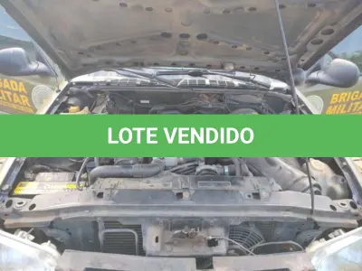 LOTE 121 - GM/S10 2.5 D 4X4