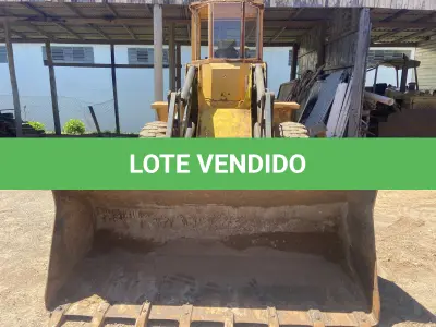 LOTE 012 - PÁ CARREGADEIRA MICHIGAN 55C, DIESEL, ANO/MODELO 1993