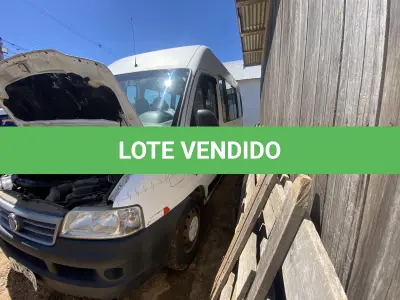 LOTE 010 - UM VEÍCULO FIAT/DUCATO MC TCA, DIESEL, PLACAS IVU-0875, ANO 2014, MODELO 2014