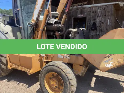 LOTE 018 - RETROESCAVADEIRA CASE 580M, DIESEL, ANO/MODELO 2008