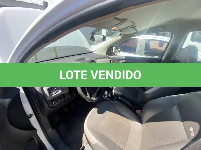 LOTE 008 - UM VEÍCULO CHEVROLET/SPIN 1.8 LTZ, FLEX, PLACAS IXH-6791, ANO 2016, MODELO 2016