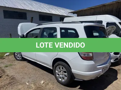 LOTE 008 - UM VEÍCULO CHEVROLET/SPIN 1.8 LTZ, FLEX, PLACAS IXH-6791, ANO 2016, MODELO 2016