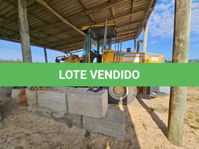LOTE 001 - UMA PÁ CARREGADEIRA XCMG LW550K