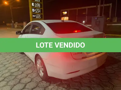 LOTE 001 - Um veículo automóvel HYUNDAI/HB20S 1.6M COMF (Nacional), corbranca, a álcool/gasolina, ano de fabricação e modelo 2015/2015, placa QHF3648