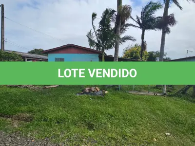 LOTE 001 - : DIREITOS POSSESSÓRIOS – UMA CASA DE ALVENARIA – Localizada na Travessa Maracanã, nº 291, Bairro Campo Bonito, Torres/RS