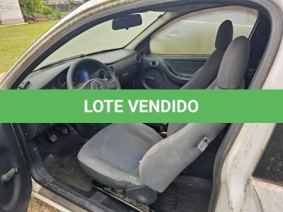 LOTE 001 - GM/CELTA 3 PORTAS, PLACAS MGI-3580, ANO/MODELO 2003/2004, COR BRANCA, RENAVAM 818303484.