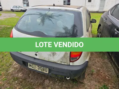 LOTE 001 - GM/CELTA 3 PORTAS, PLACAS MGI-3580, ANO/MODELO 2003/2004, COR BRANCA, RENAVAM 818303484.