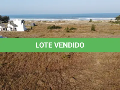LOTE 004 - Terreno Urbano, Lote 06 Quadra 07, na Praia de Amaragi em Terra de Areia RS